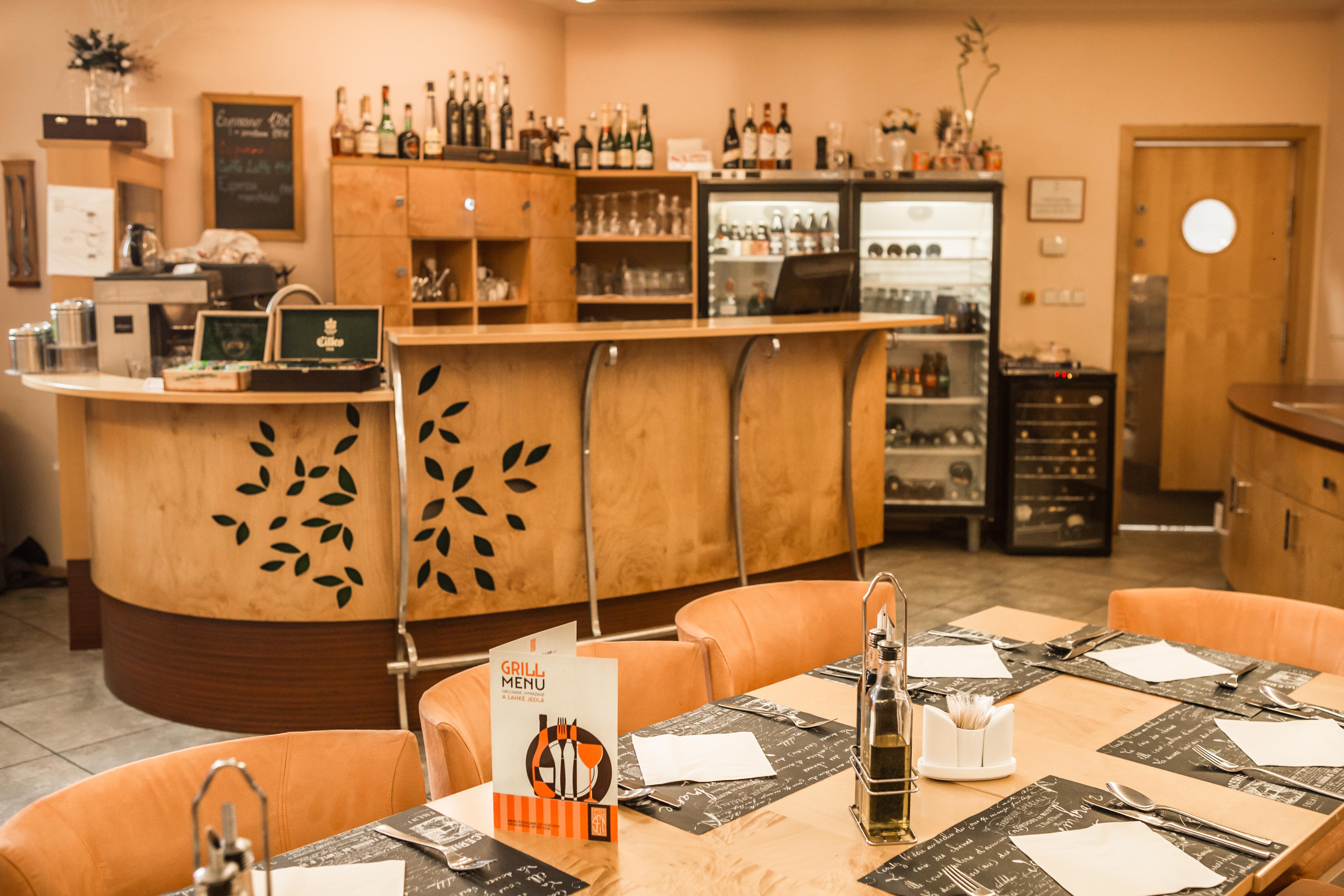 瑟特酒店 布拉迪斯拉发 外观 照片